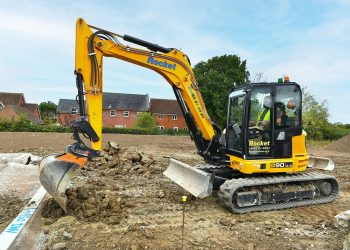 Rocket Leases is going large on 0 tailswing JCBs