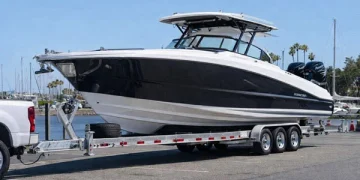 A Sensible, No-Nonsense Information for Transporting Huge Boats Safely