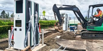 Court docket Ruling Reopens NEVI Price range, Striking EV Charging Initiatives Again on Observe