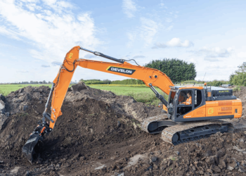 Develon launches new vary of electrical excavators Develon launches new vary of electrical excavators
