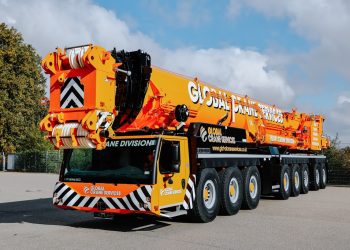 International Crane provides fourth 700-tonner