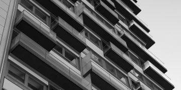 Gateway 3 delays stay greater than 5,000 houses empty