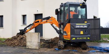 Develon unveils new electrical mini-excavator