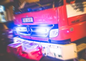 Guy dies when mini excavator guidelines over