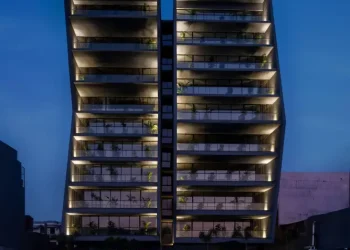 Fresh administrative center attracts from screened heritage bureaucracy Fresh administrative center attracts from screened heritage bureaucracy