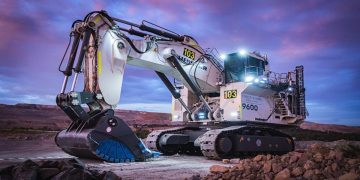 Liebherr to switch R 914 Compact excavator with R 915 Compact