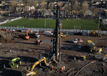 Piling in for Enniskillen recreational centre Piling in for Enniskillen recreational centre