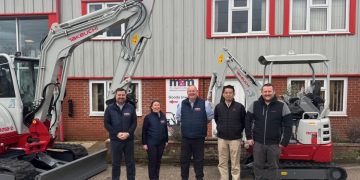 Takeuchi switches West Mids broker