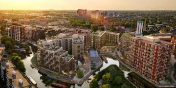 Penta joins Ballymore for Brentford