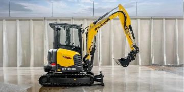 New Holland expands D-Collection mini excavator lineup with 5 new fashions
