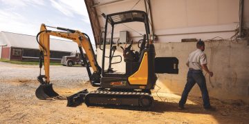 CONEXPO: New Holland Development highlights electrical mini excavator and song loader