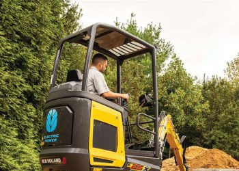 New Holland debuts two additions to electrical portfolio New Holland debuts two additions to electrical portfolio