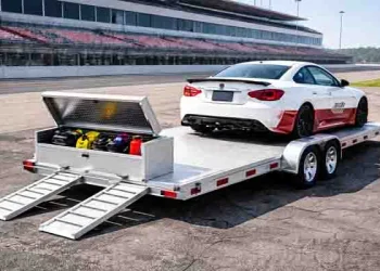 Why Racers Select an Open Race Automobile Trailer with Field for Observe Days Why Racers Select an Open Race Automobile Trailer with Field for Observe Days