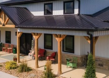 Douglas Fir vs. Cedar Trees in Submit-Body Building