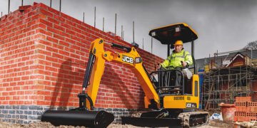JCB Finance launches new mini-excavator investment facility