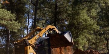 Caterpillar unveils 3 new compact machines at ConExpo