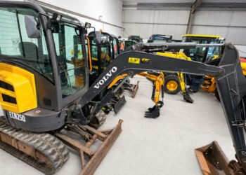 £22,000 mini digger vanishes in NI farm equipment rip-off £22,000 mini digger vanishes in NI farm equipment rip-off