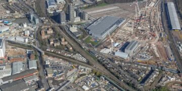 Outdated Oak seeks £12bn personal sector spouse