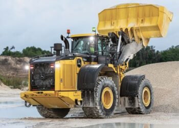 John Deere Expands X-Tier Lineup With New 844, 904 X-Tier Wheel Loaders : CEG