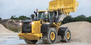 John Deere Expands X-Tier Lineup With New 844, 904 X-Tier Wheel Loaders : CEG