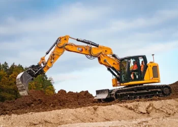 CONEXPO: Caterpillar’s new compact-radius excavator, next-gen graders and D8 dozer