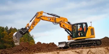 CONEXPO: Caterpillar’s new compact-radius excavator, next-gen graders and D8 dozer