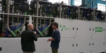 Ballard to pay £300m for GeoPura