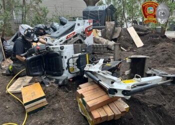Technical Rescue – Overturned Excavator – Fireplace Division