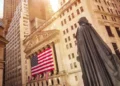 Tutor Perini rides megaprojects to report income, upper income in Q2