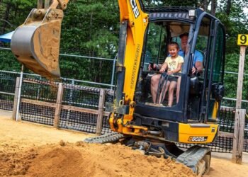 Youngsters Can Pressure Actual Excavators at New Previous Forge Appeal