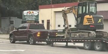 A Ram 1500 Rated to Tow 12,750 Kilos Max Were given Caught Seeking to Pull a Reported 12-Ton Trailer in Ontario
