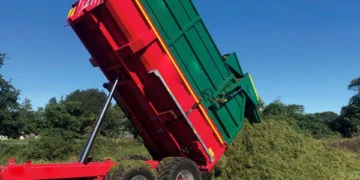 How Does a Farm Hydraulic Sell off Trailer Save Farm Hard work?