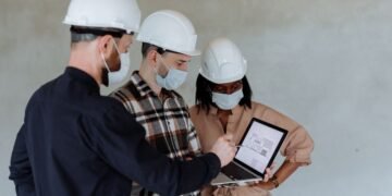 How Development Corporations Can Construct an AI-Able Gross sales Procedure