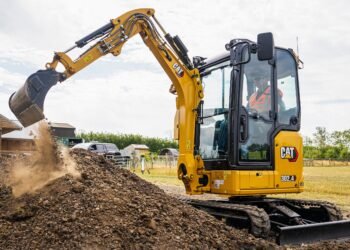 Caterpillar provides two fashions to Subsequent Era mini excavator vary