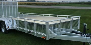 Panorama Trailer For Fall Cleanup