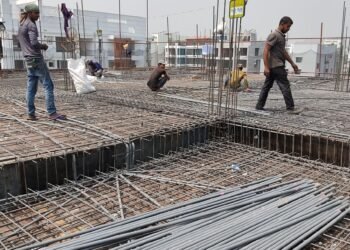 How Tournament Constructions Can Achieve Consideration In an Asymmetric Building Marketplace