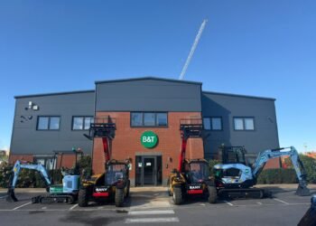 Rent company provides to sustainable fleet providing with zero-emission fashions