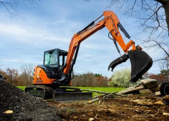 Hitachi Development Equipment Americas ZAXIS-5N Compact Excavators Upload Capacity and Convenience Hitachi Development Equipment Americas ZAXIS-5N Compact Excavators Upload Capacity and Convenience